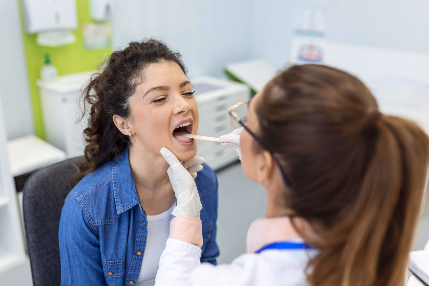 Full-mouth rehabilitation treatment in Burlington